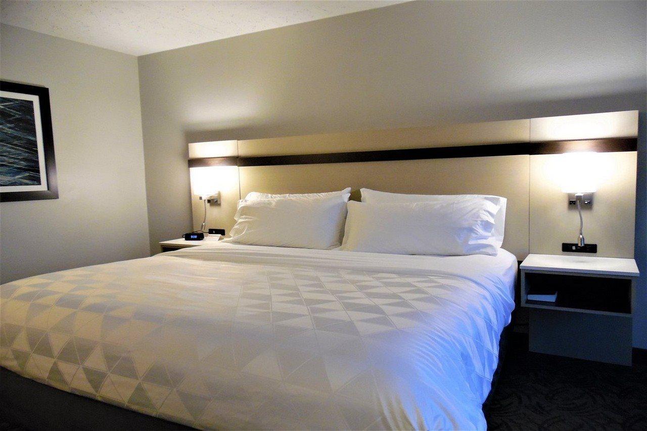 Holiday Inn - Bloomington - Normal By Ihg Ngoại thất bức ảnh