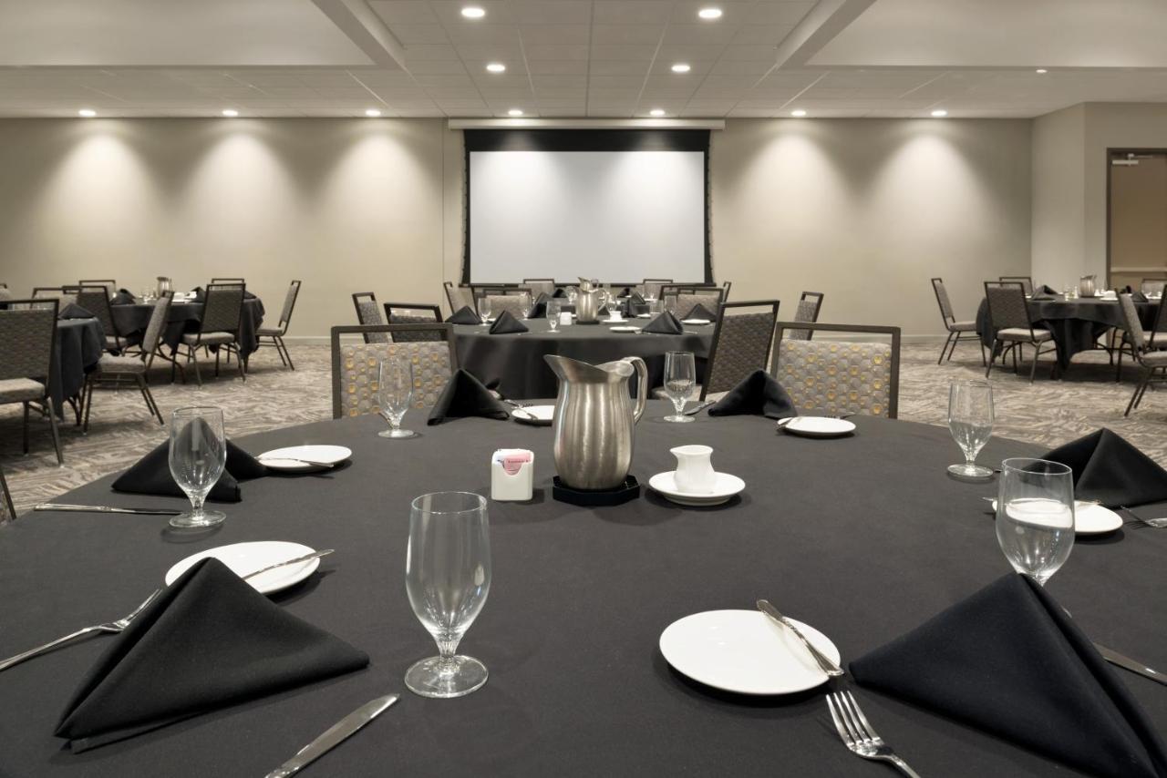 Holiday Inn - Bloomington - Normal By Ihg Ngoại thất bức ảnh